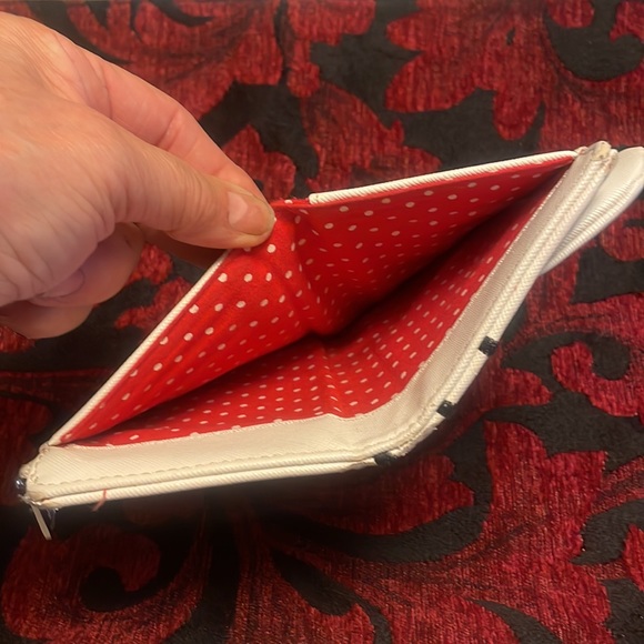 Wallet - Picture 4 of 7